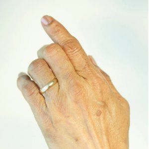 Catbird Classic Wedding Bands, Half Round Band, 4mm, Size 9.25